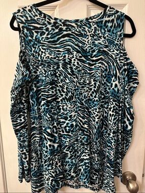 Michael Kors Women’s Blue Animal Print Cold-Shoulder Top size 1X